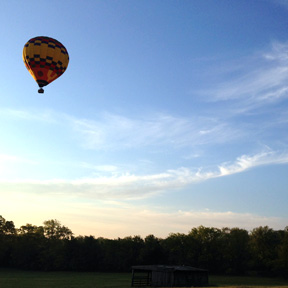 hot air balloon ride in leipers fork tennessee