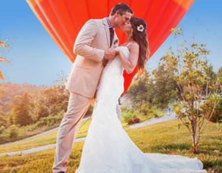 hot air balloon wedding